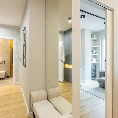 Urban Chic - Luxury Building, Rooftop Terrace, Sienna * Varsovie