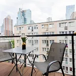 Διαμέρισμα Urban Chic - Luxury Building, Rooftop Terrace, Sienna *