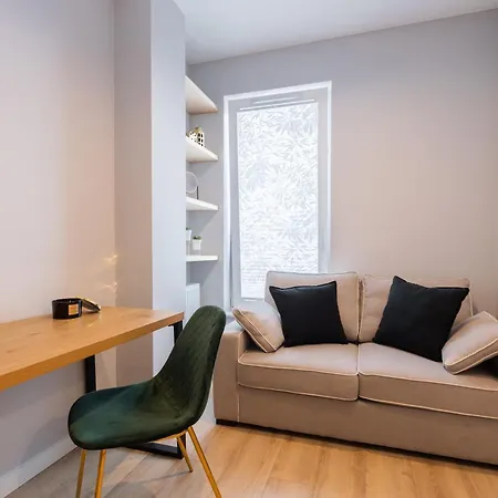 Appartement Urban Chic - Luxury Building, Rooftop Terrace, Sienna