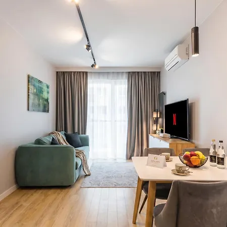 Urban Chic - Luxury Building, Rooftop Terrace, Sienna Appartement Warschau