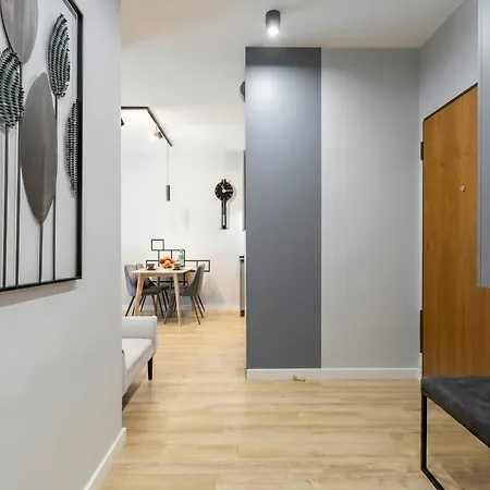 Urban Chic - Luxury Building, Rooftop Terrace, Sienna Appartement