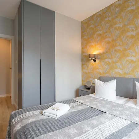 Appartement Urban Chic - Luxury Building, Rooftop Terrace, Sienna Warschau